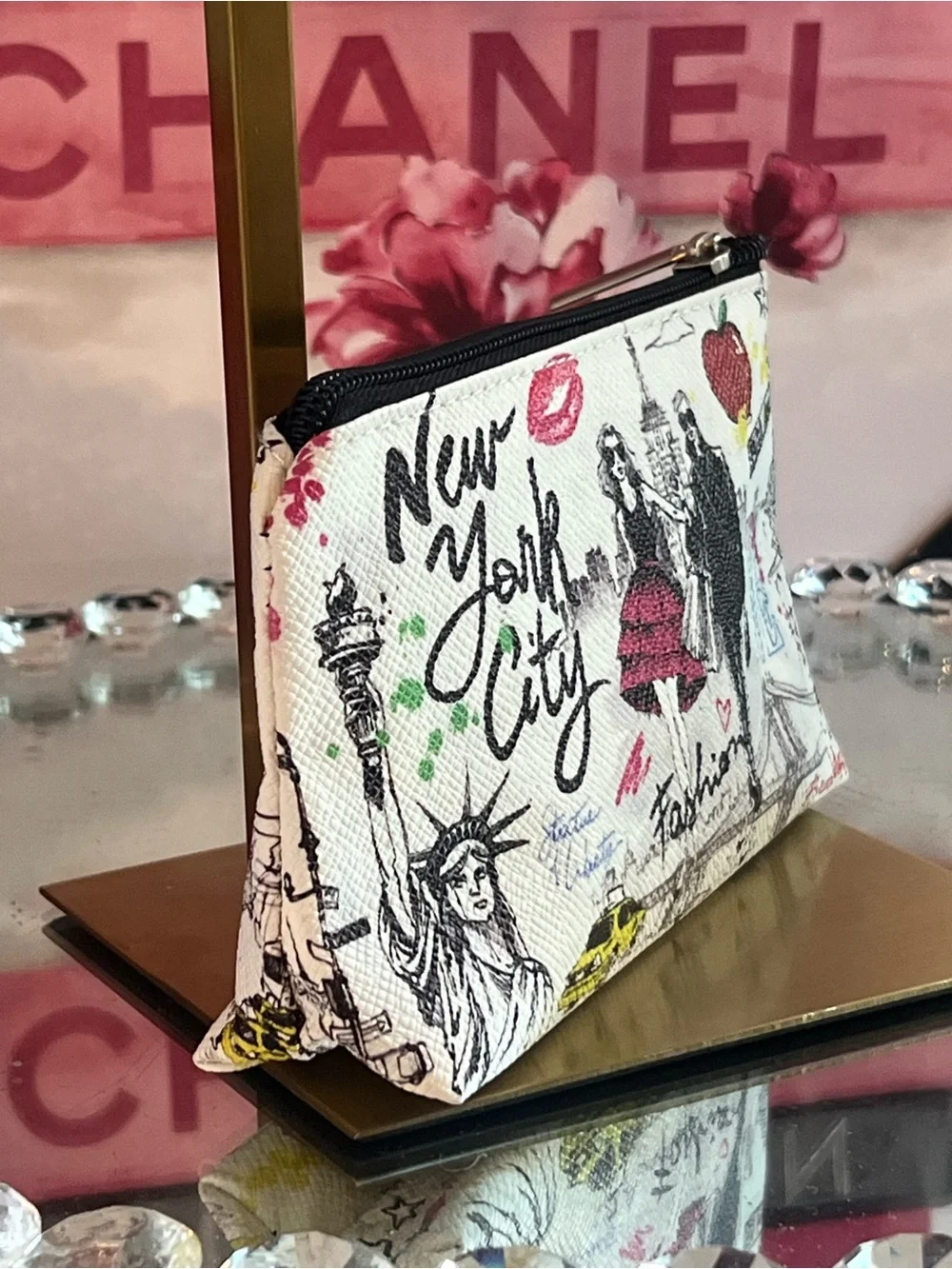 Glam so chic stylish cream